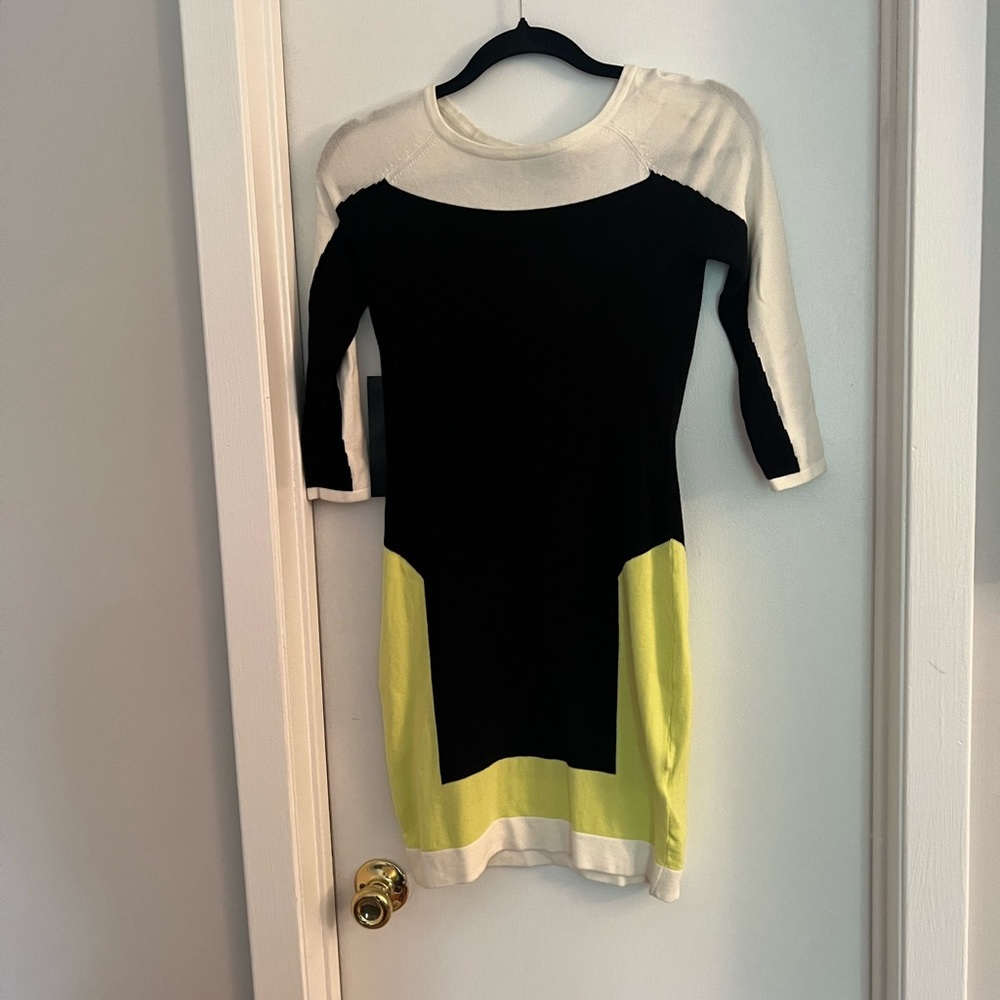 Bebe dress